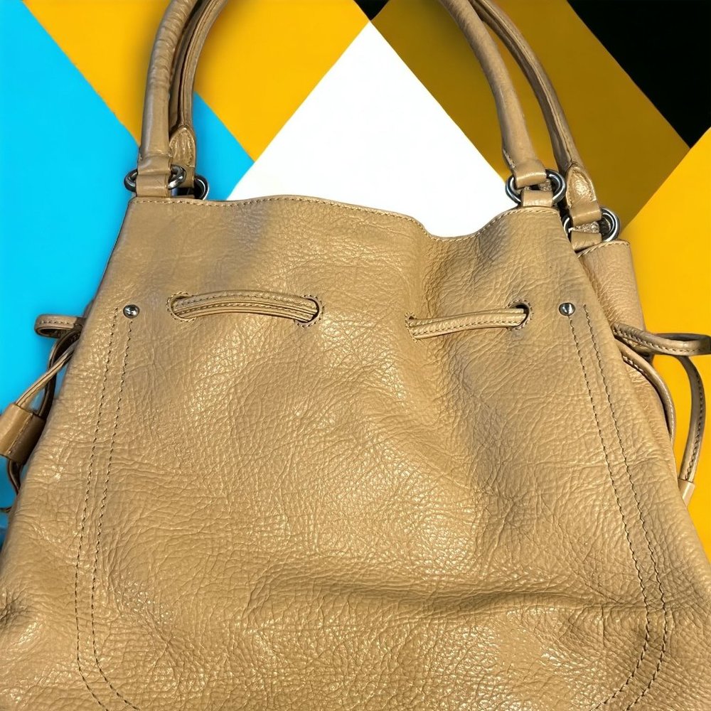 Cole Haan Beige Pebbled Leather Shoulder Bag Purse Bucket Drawstring